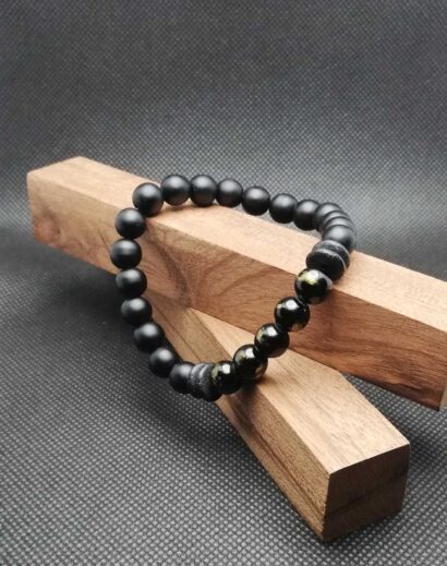 Pulseira de pedra natural negra e Jade dourada