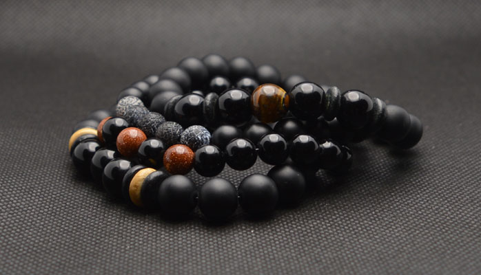 Pulseiras contas de pedra