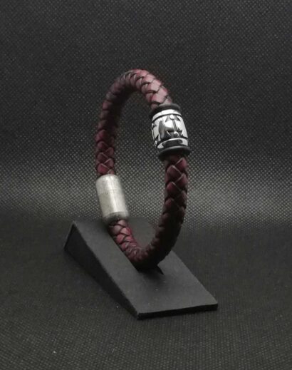 Pulseira de Couro trançado com Cruz templária em conta de Aço inoxidável