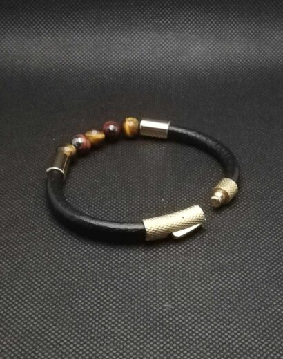 Pulseira de Couro preto com contas de pedra Olho de Tigre