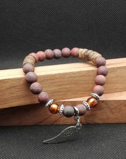 Pulseira de pedra Jaspe vermelha, vidro e espaçadores de madeira