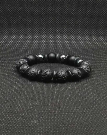 Pulseira de pedra de Lava Vulcânica, Ônix e contas de Concha
