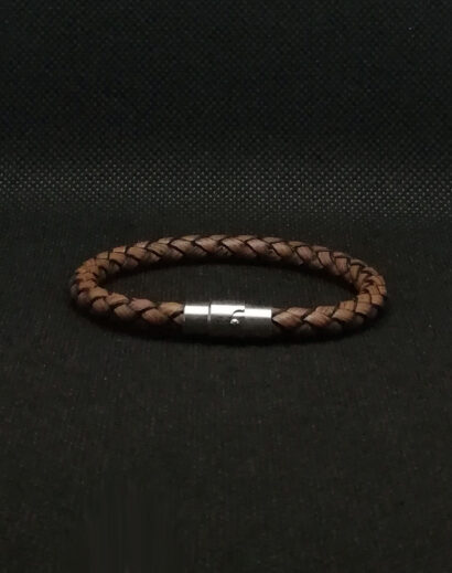 Pulseira de Couro castanho claro trançado com fecho magnético